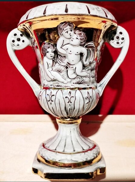 Vaza Capodimonte Italy, portelan vintage